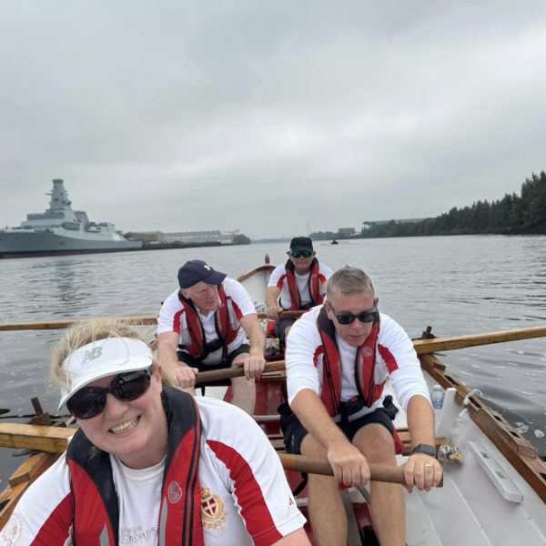 Rowers on Castle to Crane Race